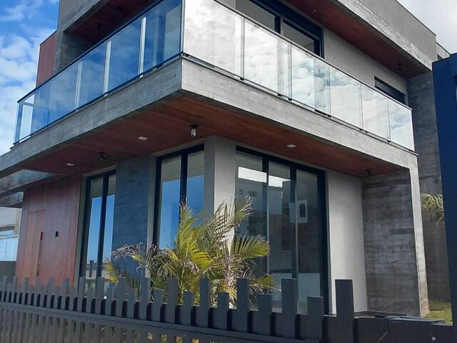 #285 - Casa para Venda em Garopaba - SC - 2
